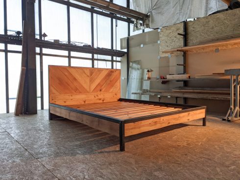 Recyclemented Berlin customized furniture | Nachhaltige handgefertigte Möbel